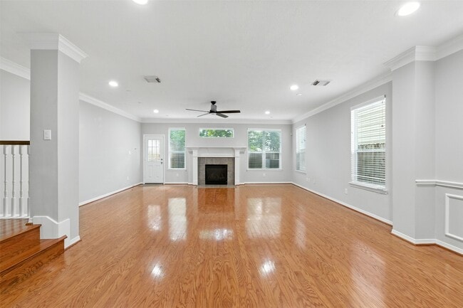 Building Photo - 5115 Inker St