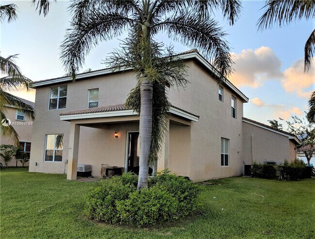 Building Photo - 17992 41st SW St