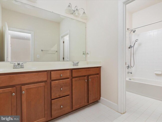 Building Photo - 6684 Muir Dr
