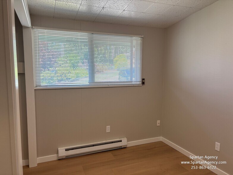Building Photo - 1020 184th Avenue Ct E