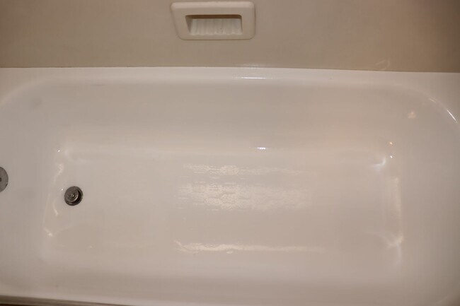 Building Photo - Beautiful West Side Home in Gated Community