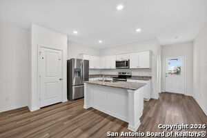 Building Photo - 14707 Maple Ter