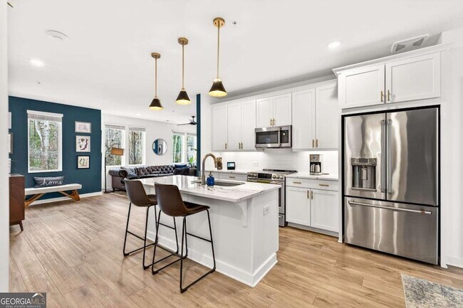 Building Photo - 377 Grant Cir SE