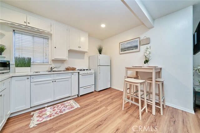 Building Photo - 4136 E Jacinto Way