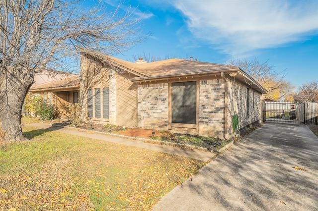 Building Photo - 808 Blessing Creek Dr