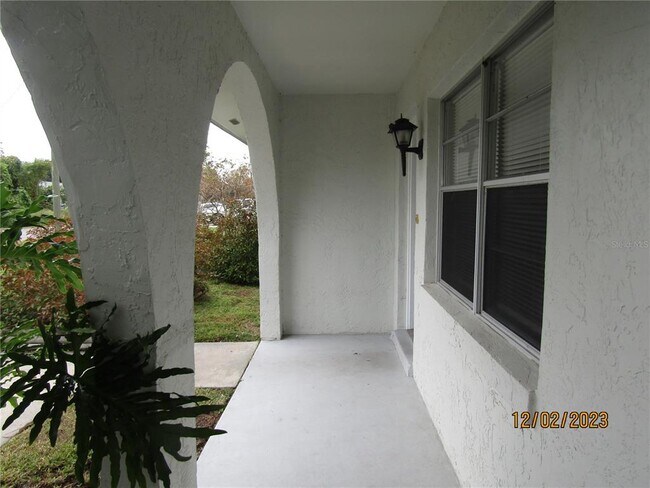 Building Photo - 17 Felter Ln