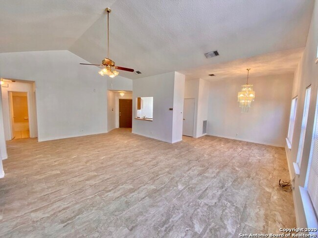 Building Photo - ***APPLICATION CURRENTLY UNDER REVIEW***St...