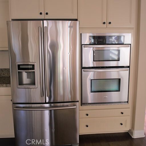 Building Photo - 56 Twin Gables