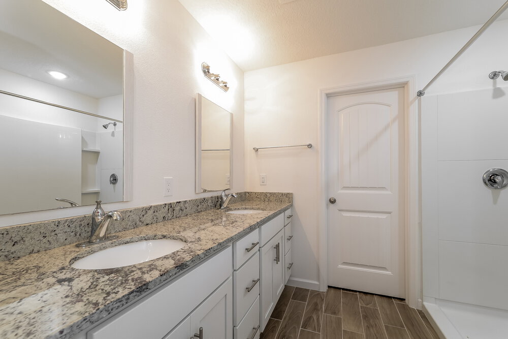 Building Photo - 451 Martigues Dr