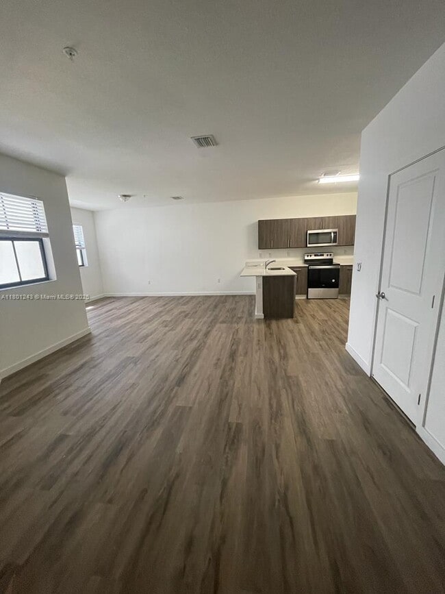 Building Photo - 15650 SW 136th St