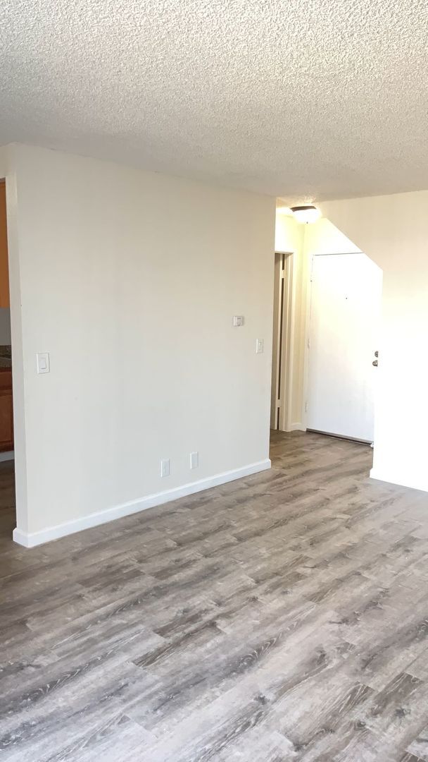 Building Photo - 537 Nevin Ave