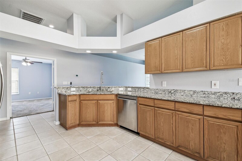 Building Photo - 30946 Burleigh Dr