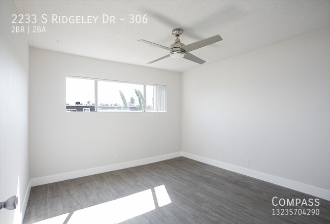 Building Photo - Mid - Century Cool! Slick Renovated  2BD/ ...