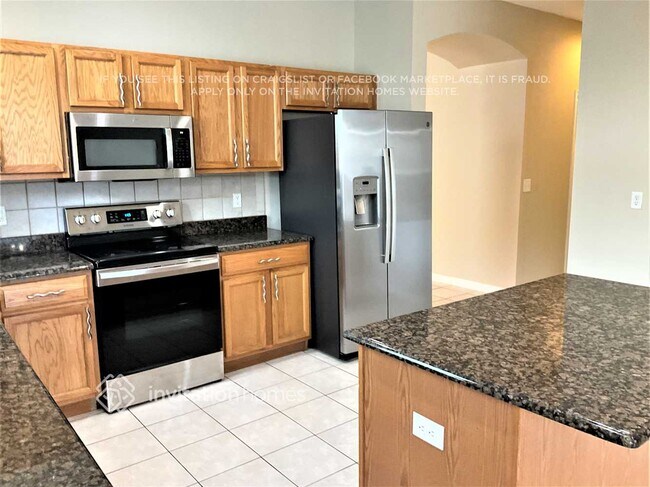 Building Photo - 11238 Madison Park Dr