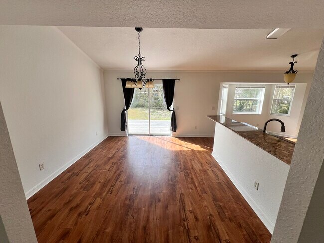 Building Photo - 10900 SW 45th Terrace