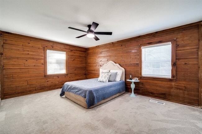 Building Photo - 107 N Craig Rd