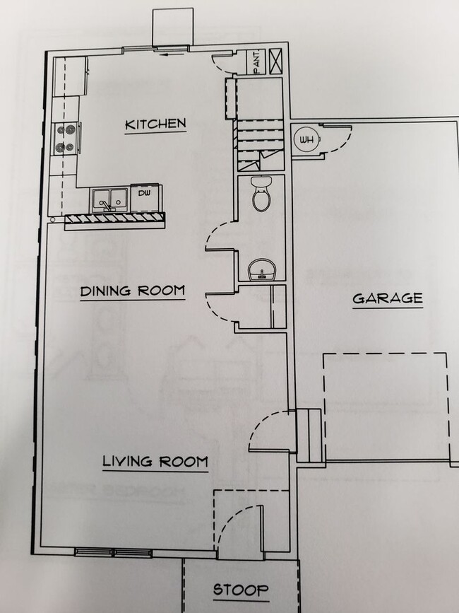 Building Photo - Spacious Duplex close to schools and shopping.