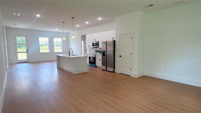 Building Photo - 14813 SW 47th Ct