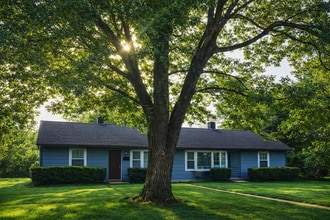 Building Photo - 2022 Rhode Island Ct.