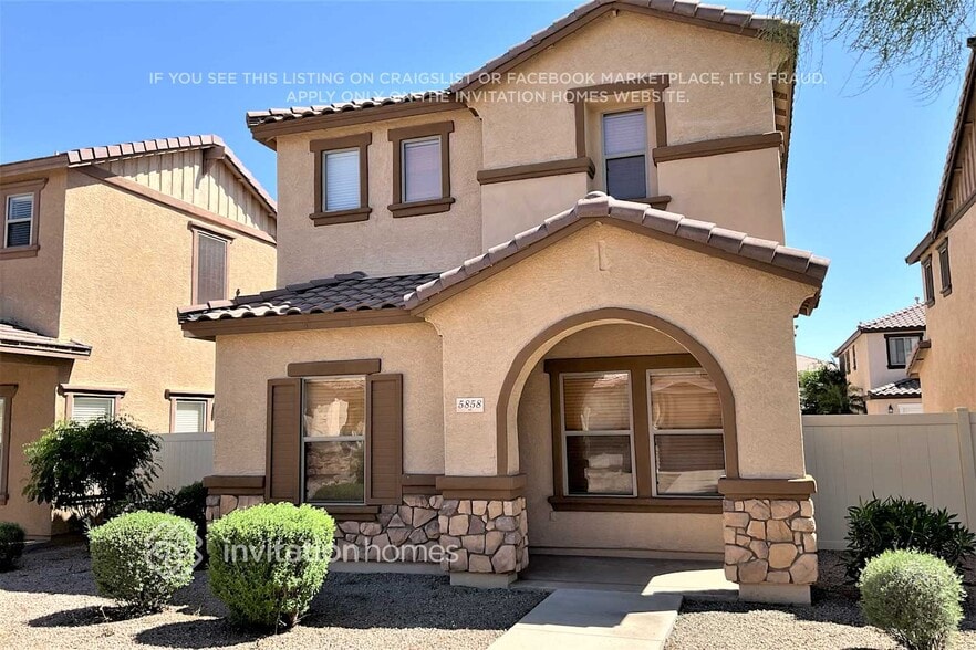 Primary Photo - 5858 E Hoover Ave