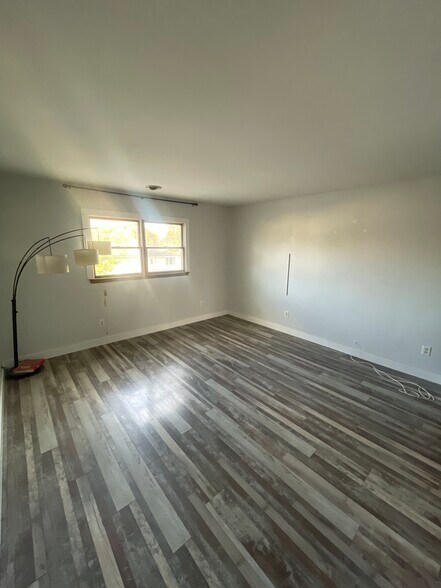 Living Room - 81 Firestone St