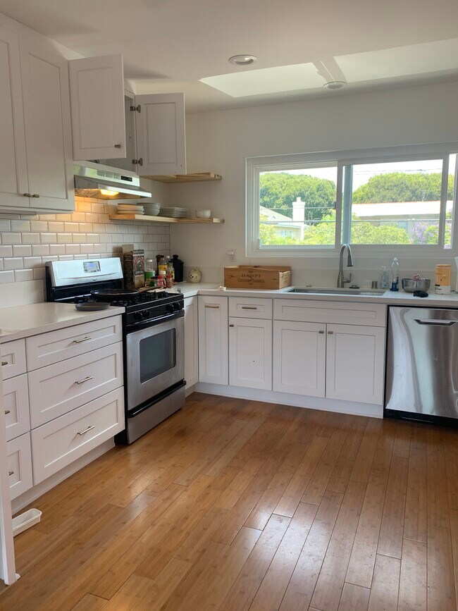 Chefs Kitchen - 2337 20th St