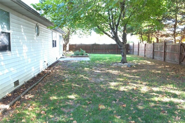 Building Photo - 1631 Thunderbird Ln