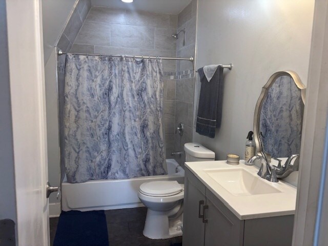 Building Photo - 5637 W 63rd St