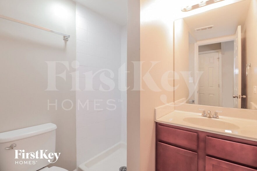 Building Photo - 612 Bonner Rd