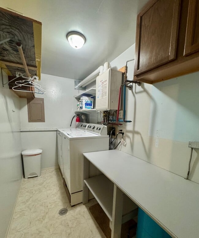 Building Photo - 33085 Community College Dr