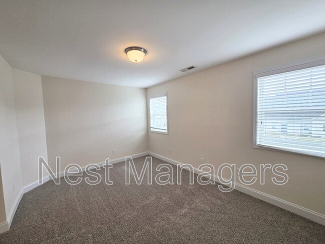 Building Photo - 173 Weston Woods St