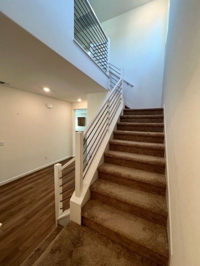Building Photo - 616 Pipa Ln