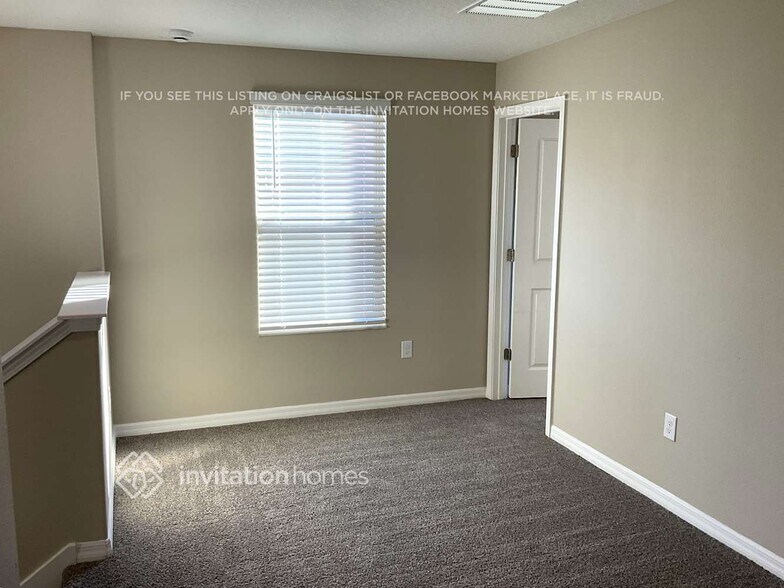 Building Photo - 5140 White Chicory Dr