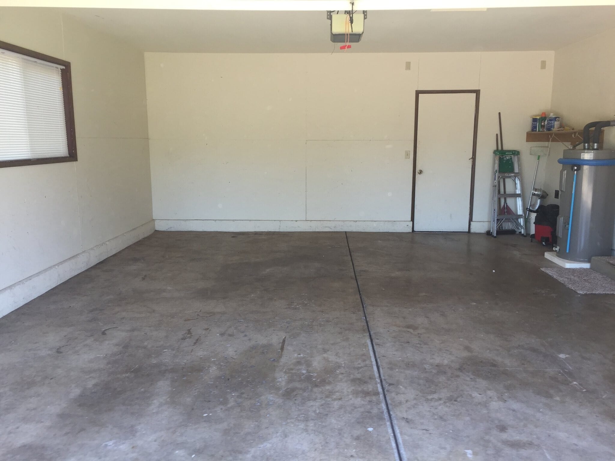 Building Photo - 4099 Scenic Dr
