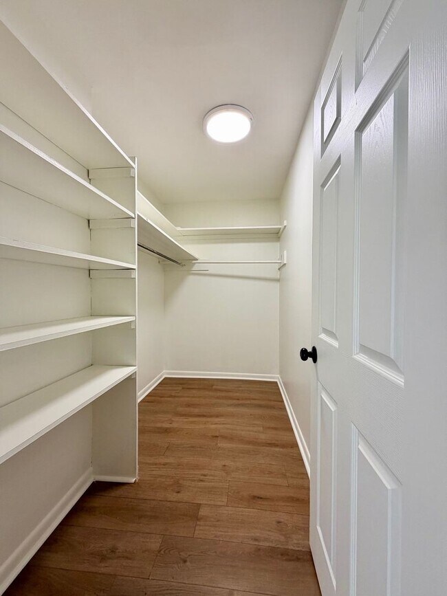 Building Photo - Charming West Nashville Condo with Designer Kitchen & Private Patio Access