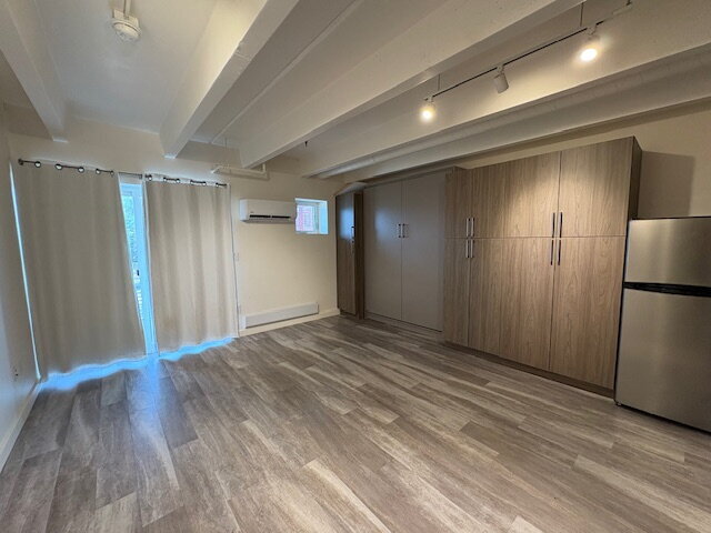 Building Photo - 1495 Vrain St