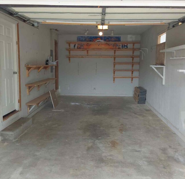 Building Photo - 2201 12th St