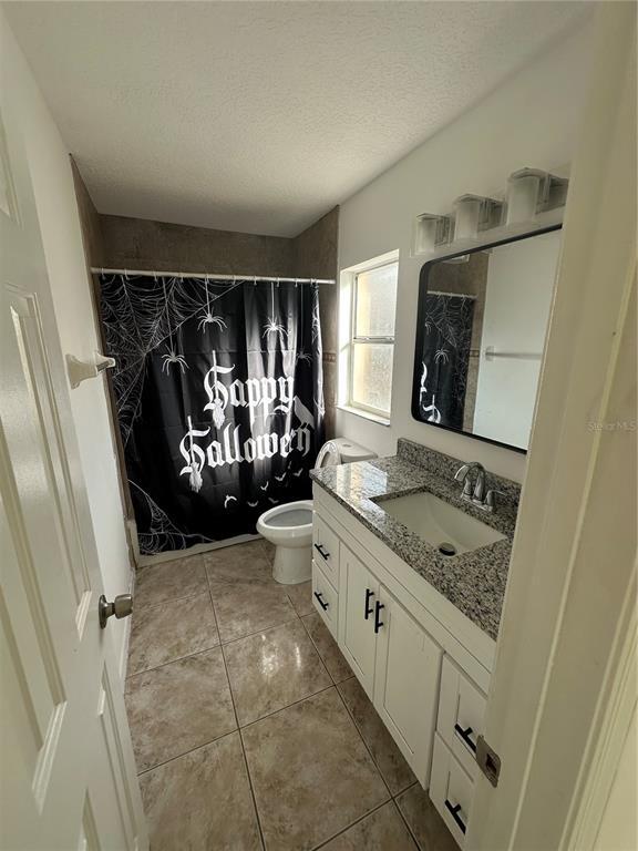 Building Photo - 4023 E Cardinal Pines Dr