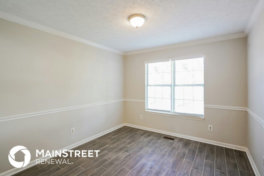 Building Photo - 1732 Aaronwood Dr