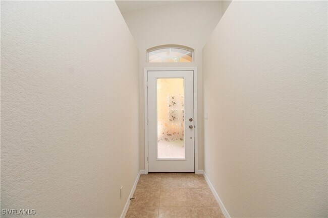 Building Photo - 15077 Cortona Way