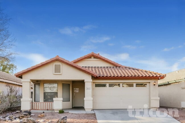 Building Photo - 8126 S Jenna Ln