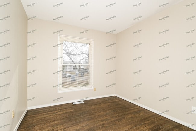 Building Photo - 12421 Pizarro Dr