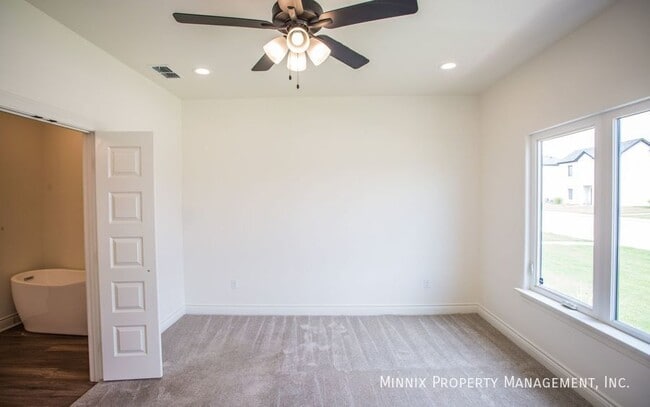 Building Photo - 4707 125th St