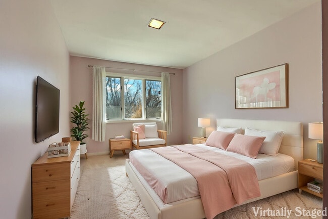 Building Photo - 6147 Taylor Ave