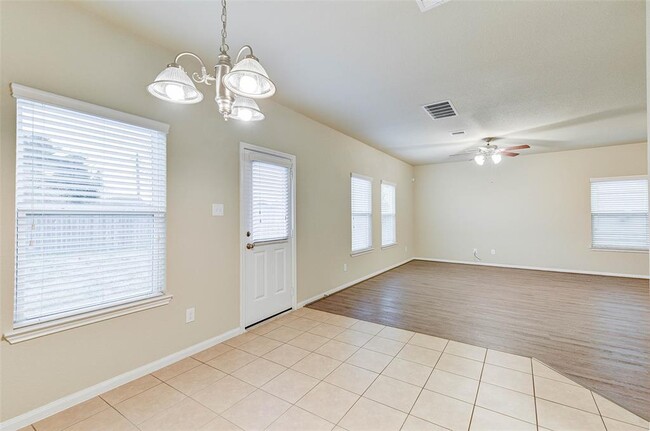 Building Photo - 5915 Nodaway Creek Ct
