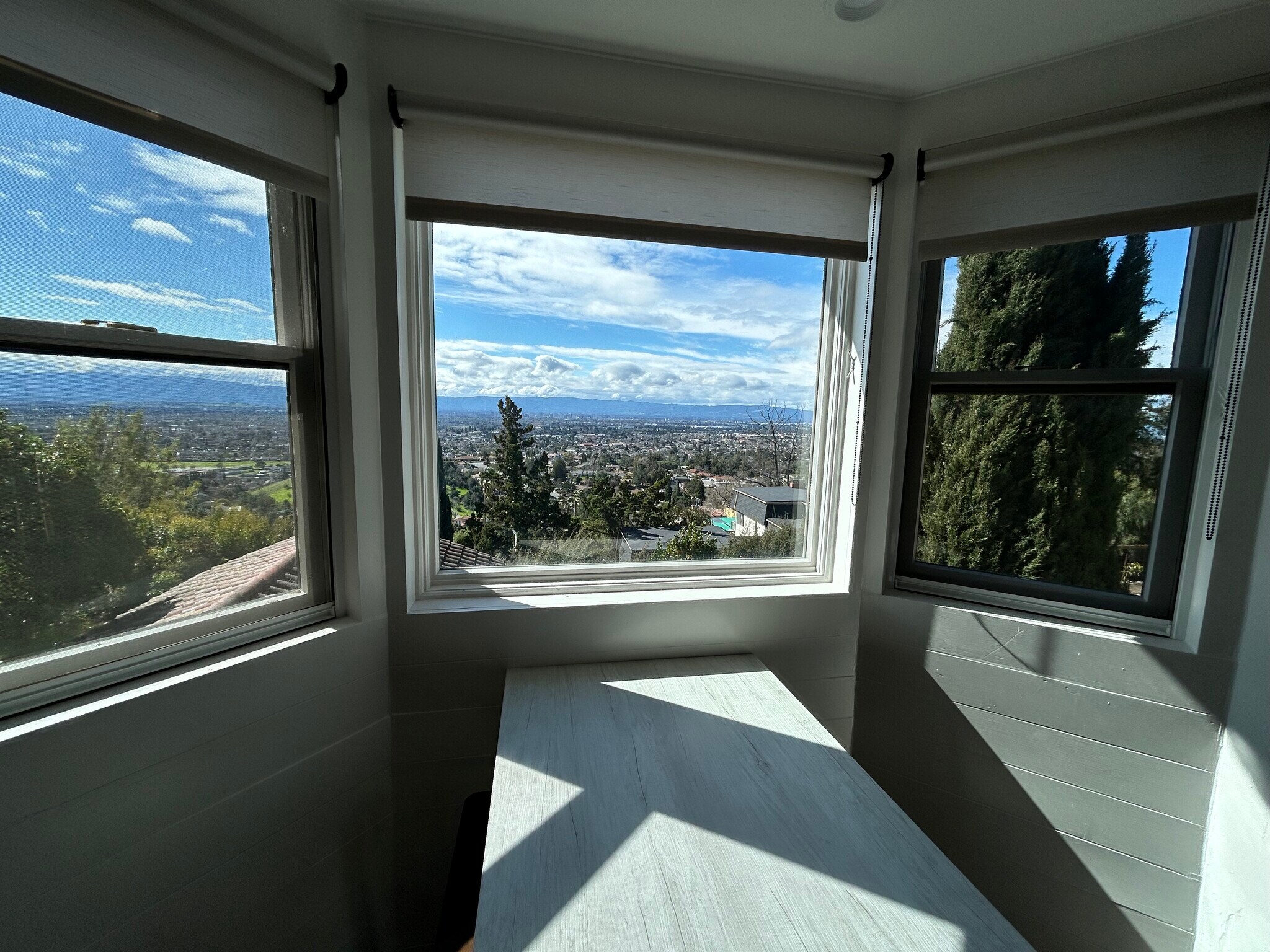 Building Photo - 10715 Ridgeview Way