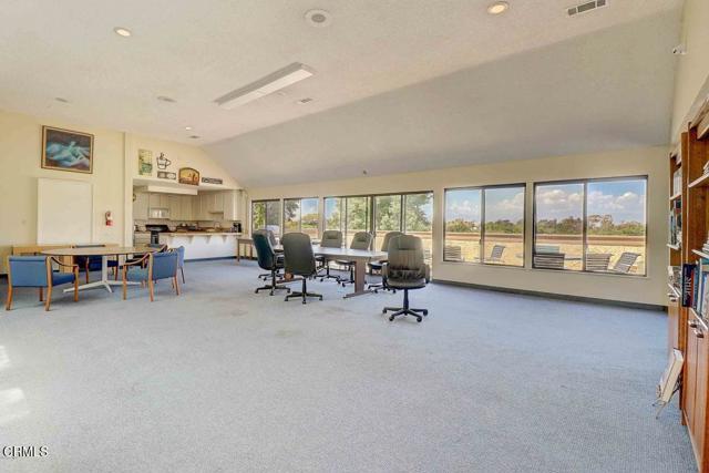 Building Photo - 615 Island View Cir