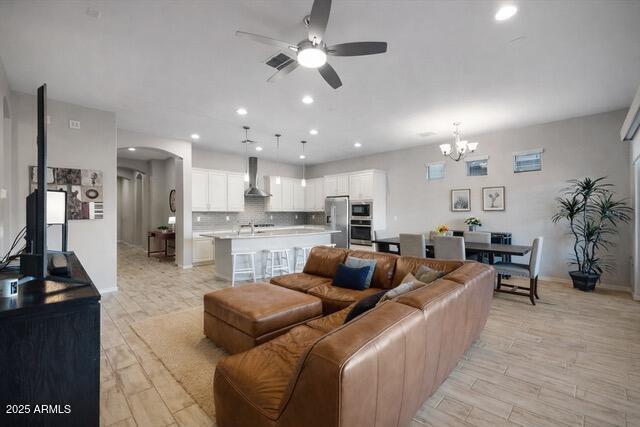 Building Photo - 2527 S Quaintance St