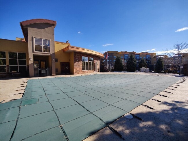 Building Photo - 9019 E Panorama Cir