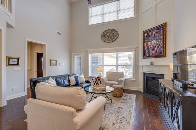 Building Photo - Spotless 5BR/3.5BA rental home, Meade of A...